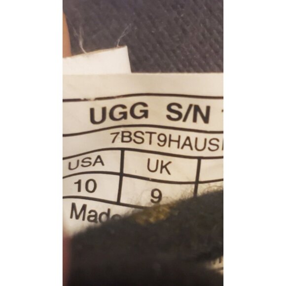 UGG Spill Seam Sneakers Mens Size 10 Black Suede - Picture 9 of 12